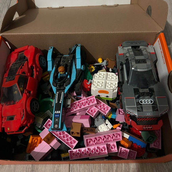 Lego bundle - Picture 1 of 1